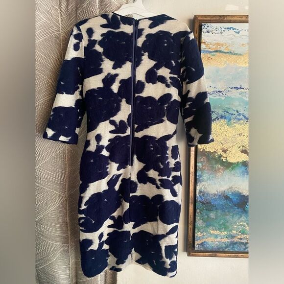 Reiss  Mini Dress Leila Size 6 Wool blended Navy & Cream Gold Floral - Picture 3 of 16